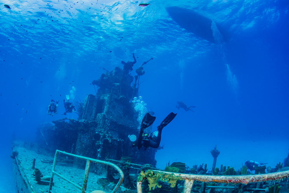 How Deep Can You Scuba Dive?